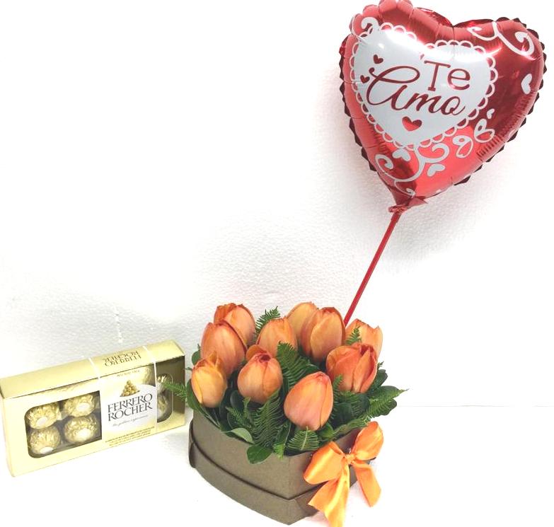 Caja Coraz�n de 10 Tulipanes, Bombones Ferrero Rocher 100grs y Globito